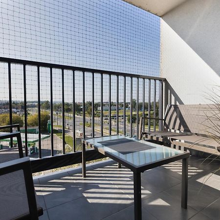 Podgorze Lipska Pet-Friendly Apartment With Balcony And Parking By Renters Prestige Cracovia Esterno foto